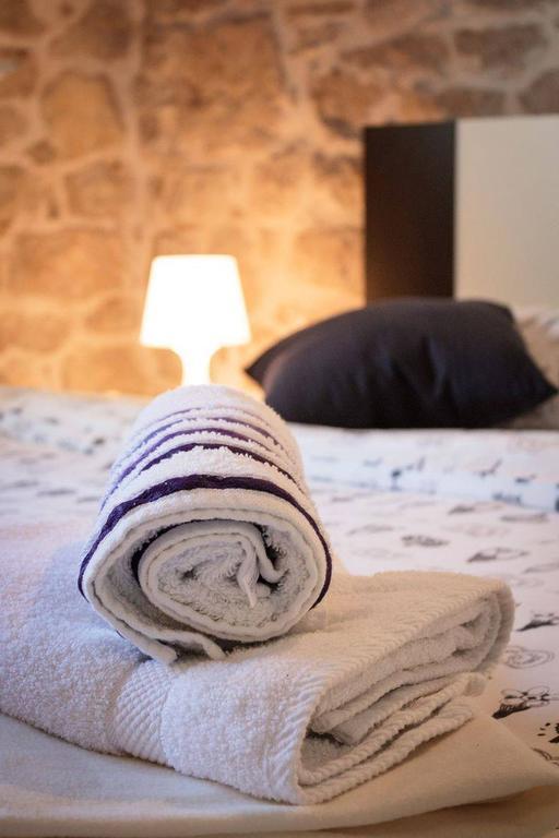 Guest House Vagabundo Imb Split Bagian luar foto