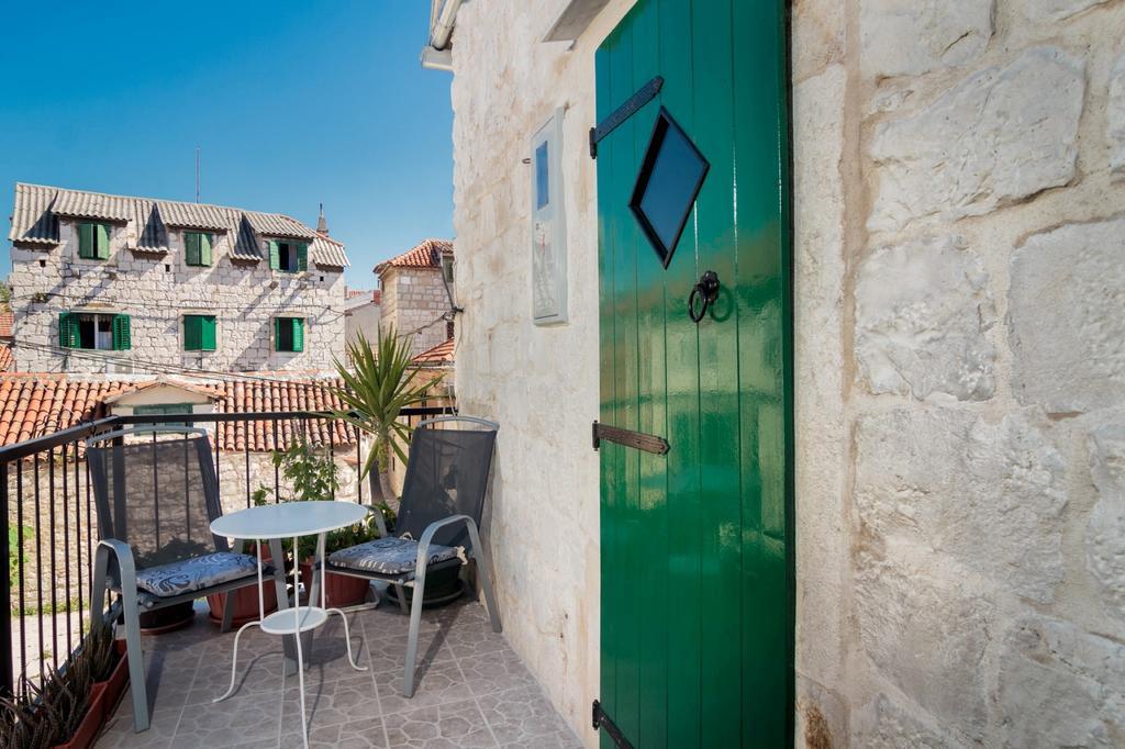 Guest House Vagabundo Imb Split Bagian luar foto